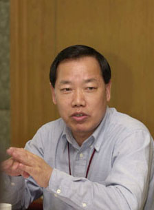 艾方林:有針對性地選派和吸引留學人員(4.21)1