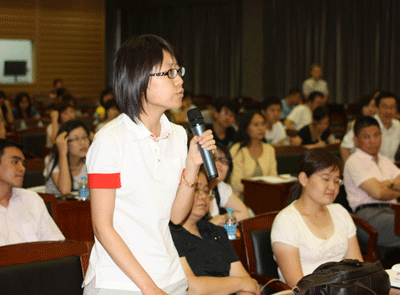 2010年赴美留學行前培訓會順利召開5