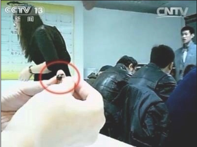 央視全程暗訪曝哈爾濱理工大學考研作弊2