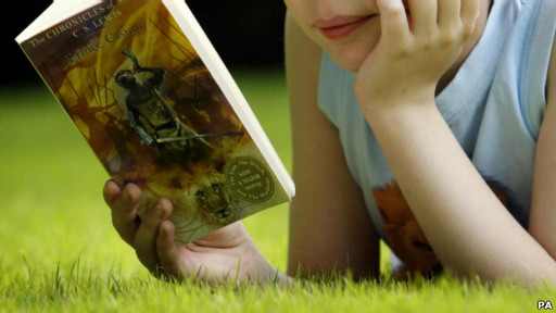 2012英國BBC:看書“不酷” 英國孩子更愛上網1