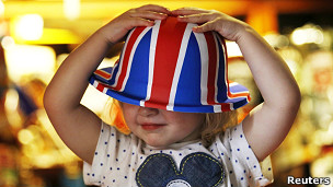 2012英國BBC:六百萬英人計劃鉆禧慶典派對1