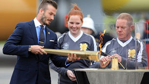 英國留學:直擊奧運圣火抵達英倫1