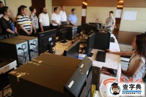 探訪陜西高考錄取現場:6工作組流水線工作1