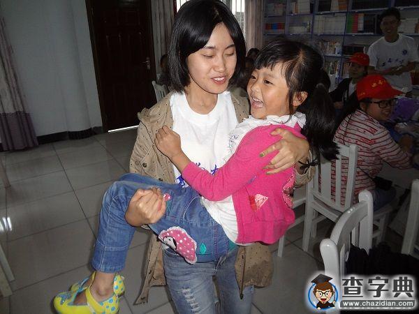 讓留守兒童沐浴在愛的陽光下2