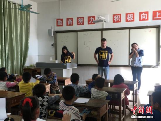 大學生下鄉返鄉創業或“異軍突起”1